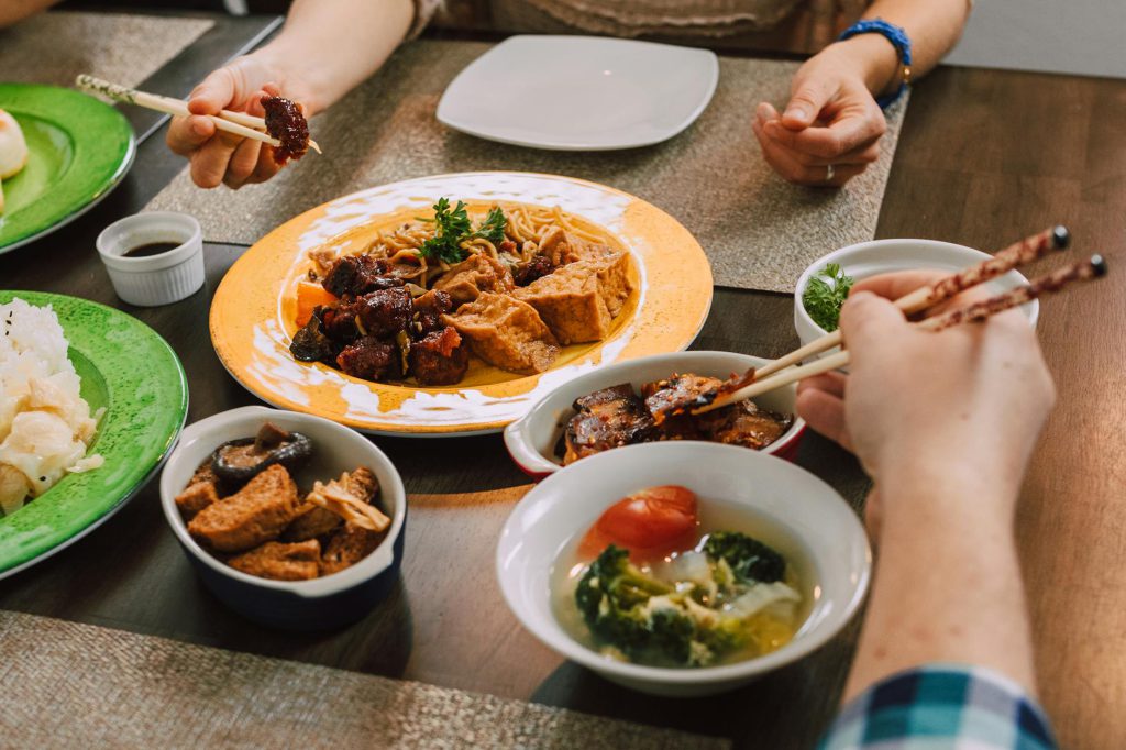 Świeże przepisy na zupy