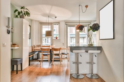 Stylowe apartamenty Stare Miasto Poznań z designerskim wyposażeniem i wygodą, której potrzebujesz na krótki pobyt w sercu miasta.