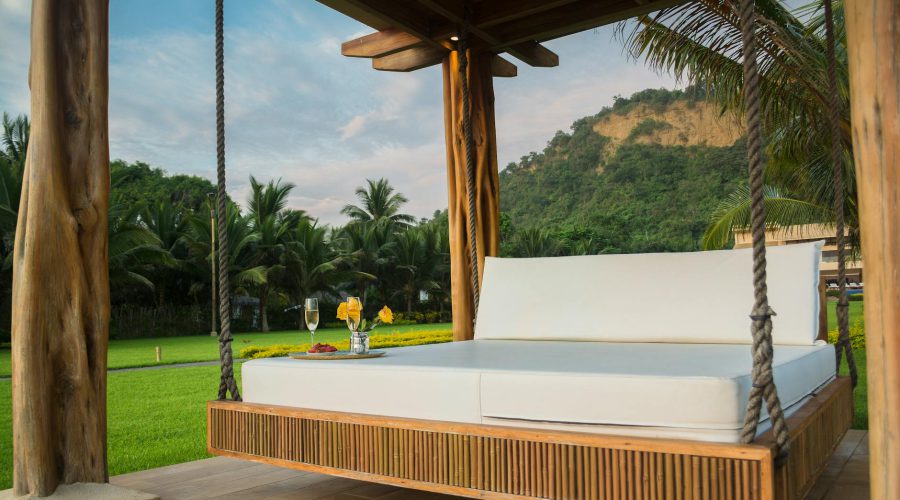 Szukasz idealnych mebli ogrodowych? Sprawdź nasze rekomendacje.